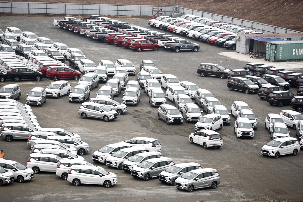 Sự gia tăng đột biến về số lượng các xe ô tô nhập khẩu từ Trung Quốc
